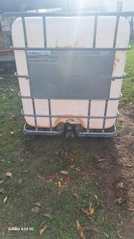 Plastová nadz iba 1000l