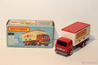 Matchbox SF Mercedes container truck