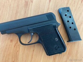 - - - Pištoľ ČZ vzor 92 - kaliber 6.35 Browning - - -