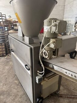 DĚLIČKA TĚSTA CHLEBOVÁ