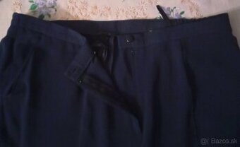 Nohavice dámske tmavomodré klasické - 1