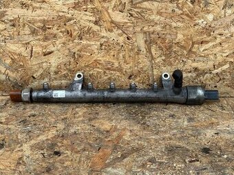 Palivová rampa 1.6 TDI CAYC