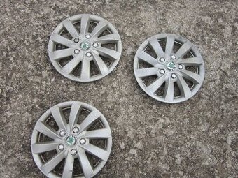 Predam 3ks puklic Skoda R13 spolu za vsetky 5eura.