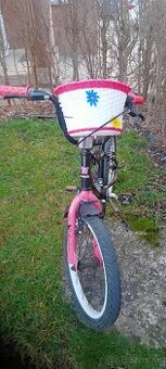 Dievčenský bicykel