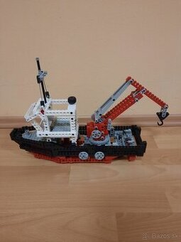Lego Technic 8839 - Supply Ship