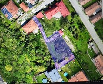 Slnečný pozemok 720 m2 + 3-izb. RD s pozemkom 270 m2, treba 