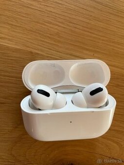 APPLE AIRPODS PRO 1 with magsafe charging case - 1