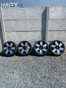 Originálne alu disky E 8J x 20" ЕТ46, PCD 5x112 IS46 5A269