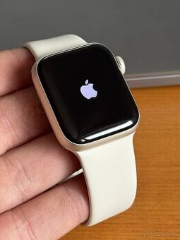 Apple Watch SE 2 Starlight