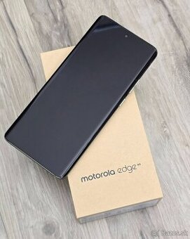 motorola edge 40...