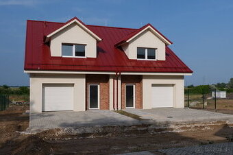 C2.1 - Moderný 4-izbový dvojdom s garážou v projekte Sln