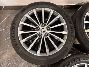 original kolesa letní škoda Karoq r18 Trinity