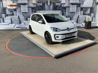 Volkswagen up 1.0MPi, 48KW, NOVÉ ZIMNÍ PNEU