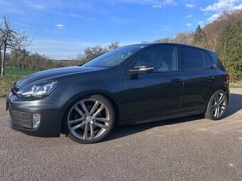 Golf 2.0TDI 110KW M6