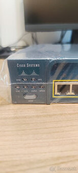 Cisco switch WS-C2950-24