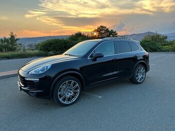Porsche Cayenne S 4.2 Diesel V8 283kw