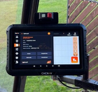 Navádzanie do traktora CHCNAV Guide 10