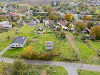 Exkluzívne iba u nás na predaj stavebný pozemok 1251m2 , Bre