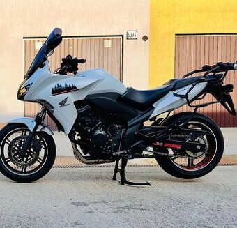 HONDA CBF 1000 F