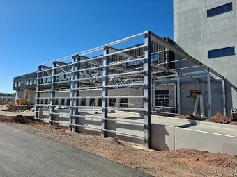 Montážnici ocelovych konštrukcií