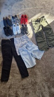 Balík obuvi a oblečenia