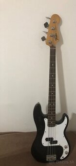 Fender Precision Bass - 1