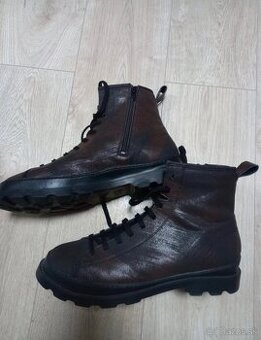 Camper 45 - Kvalitné takmer  nenosené