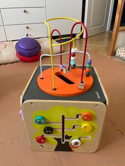 Janod drevená didaktická kocka s labyrintom