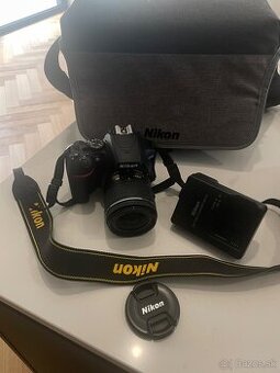NIKON D3500