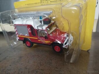 1:43 UMM hasiči