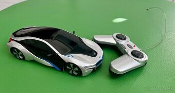 Rastar BMW 18, 1:24 na diaľkové ovládanie