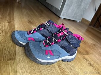 Treková neprekokavá obuv 18,5cm