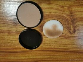 Puder Max Factor - 1