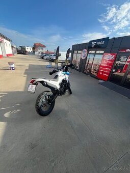 Voge 300rally