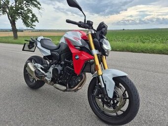 BMW F900R