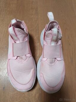 tenisky dievčenské nike veľkosť 35,5