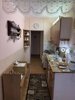 Na predaj 2-izbový byt v Leviciach s balkónom