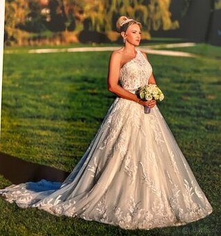 Svadobné šaty Pronovias Varda