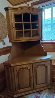 Starožitna Drevena Skriňa