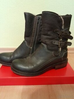 Baťa koženè čižmy