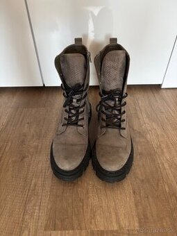 Dámske topánky č. 41