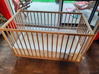 Detská postieľka IKEA, matrac, mantinel, plachty