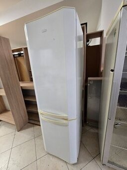 Chladnička s mrazákom - AMICA