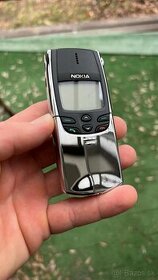 Nokia 8810 - 1
