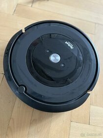 iRobot Roomba e5 - 1