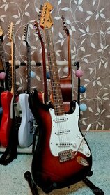 Squier Classic Vibe 60's Stratocaster - 1