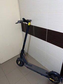Predám elektrickú kolobežku Xiaomi Mi Electric Scooter 1S