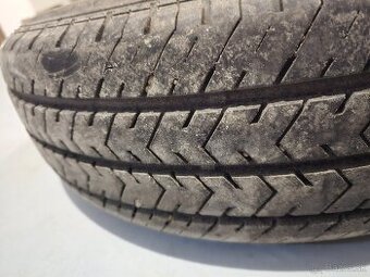 Predám 215/75 R16C Austone