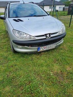 Predam Peugeot 206 1.4 benzín r.v 2006