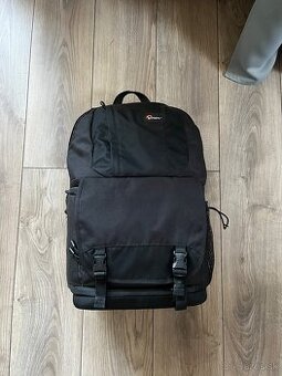 Fotobatoh Lowepro